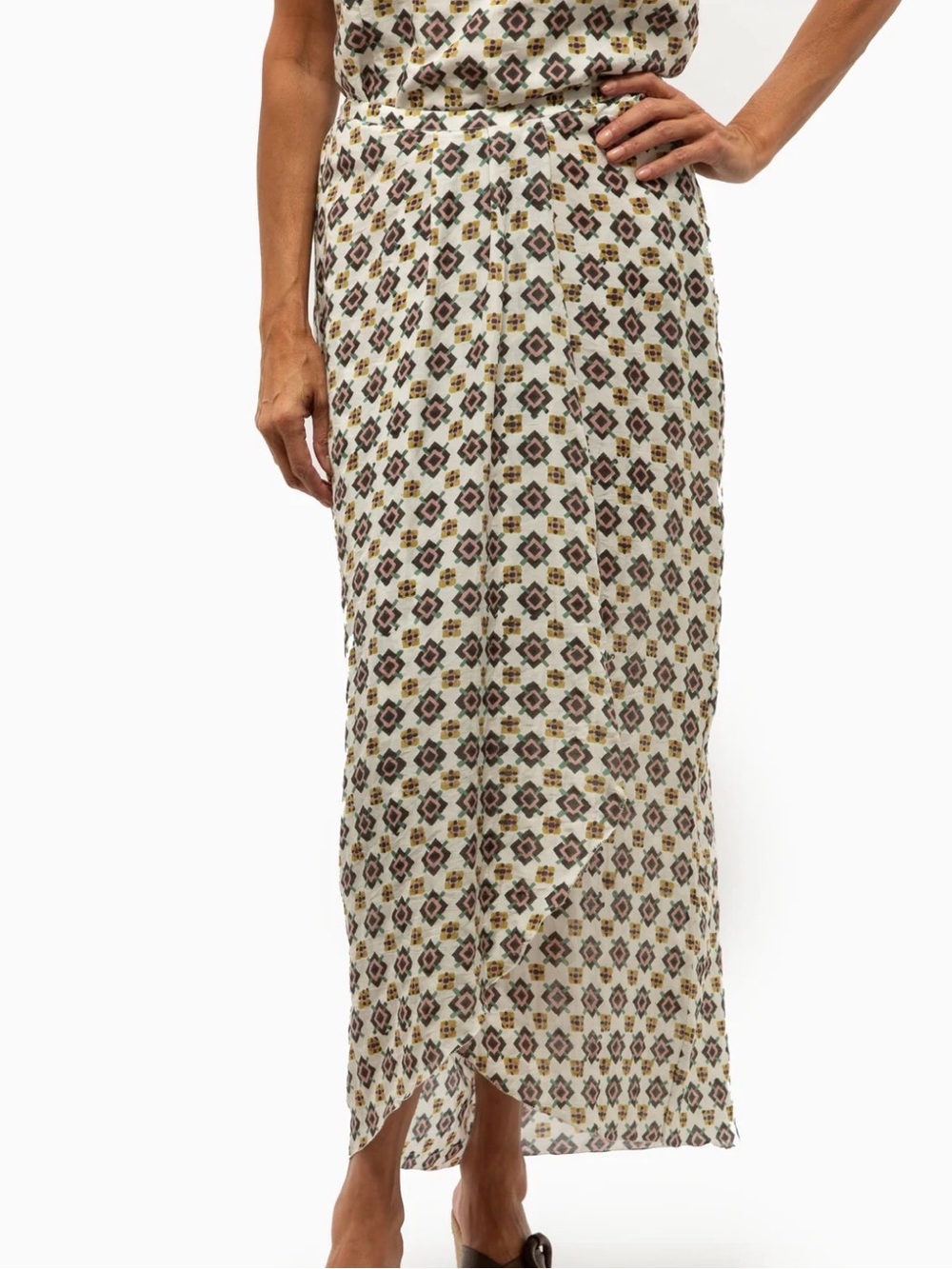 Prism Mersing Faux Wrap Midi Skirt with Printed Geometric Pattern